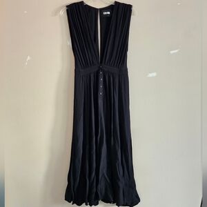 Reformation Deep Plunge Sleeveless Maggie dress Midi Black Size 0